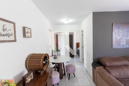 Sala de apartamento para alugar com 2 quartos, 55m² em Vila Santana, São Paulo