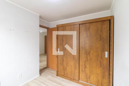 Quarto 2 de apartamento para alugar com 2 quartos, 39m² em Santo Antônio, São José dos Pinhais