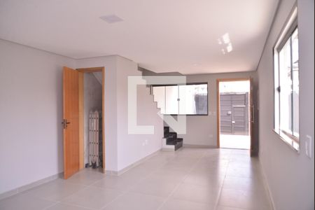 Sala/Cozinha de casa à venda com 3 quartos, 120m² em Vila Pires, Santo André