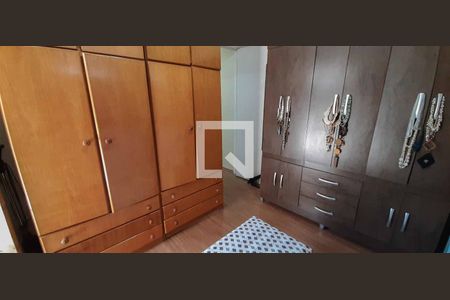 Casa à venda com 169m², 4 quartos e 2 vagas Casa à venda com 169m², 4 quartos e 2 vagasQuarto 2