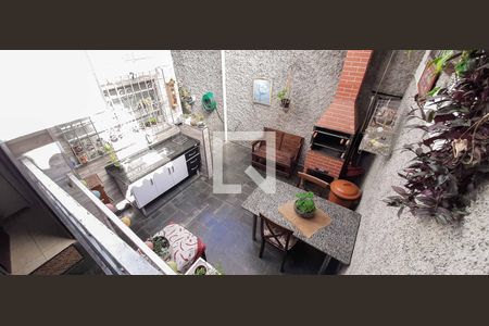 Casa à venda com 169m², 4 quartos e 2 vagas Casa à venda com 169m², 4 quartos e 2 vagasÁrea Gourmet