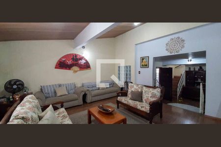 Sala de TV de casa para alugar com 4 quartos, 169m² em Cidade das Flores, Osasco