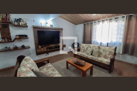 Sala de TV de casa à venda com 4 quartos, 169m² em Cidade das Flores, Osasco
