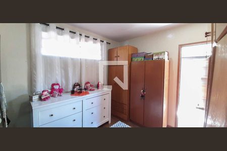 Casa à venda com 169m², 4 quartos e 2 vagas Casa à venda com 169m², 4 quartos e 2 vagasQuarto 2