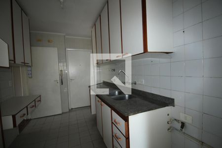 Apartamento à venda com 81m², 2 quartos e 1 vagaCozinha