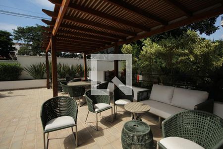 Apartamento à venda com 81m², 2 quartos e 1 vagaÁrea comum