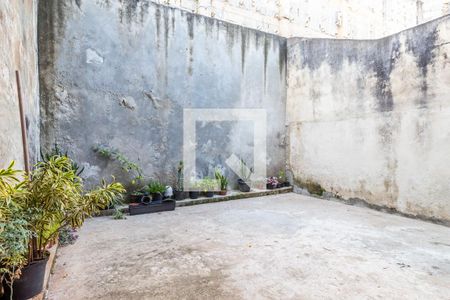 Casa para alugar com 250m², 3 quartos e 5 vagas Casa para alugar com 250m², 3 quartos e 5 vagasQuintal