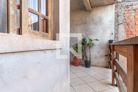 Casa para alugar com 250m², 3 quartos e 5 vagas Casa para alugar com 250m², 3 quartos e 5 vagasVaranda