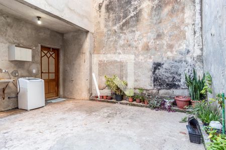 Casa para alugar com 250m², 3 quartos e 5 vagas Casa para alugar com 250m², 3 quartos e 5 vagasQuintal