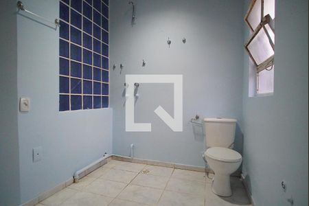 Banheiro da Suíte de casa para alugar com 2 quartos, 110m² em Vila Jardim, Porto Alegre
