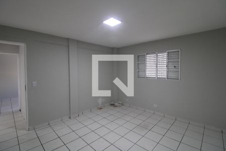 Quarto 1 de casa para alugar com 2 quartos, 90m² em Terceira Divisão de Interlagos, São Paulo