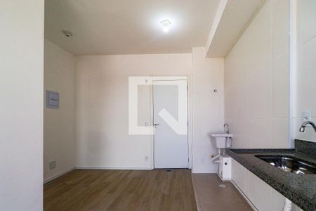 Sala/Cozinha de apartamento para alugar com 2 quartos, 40m² em Veleiros, São Paulo