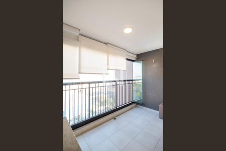Sacada de apartamento à venda com 2 quartos, 62m² em Continental, Osasco