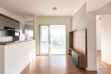 Sala de apartamento para alugar com 2 quartos, 54m² em Umuarama, Osasco