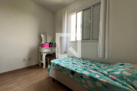 Quarto 2 de apartamento para alugar com 3 quartos, 70m² em Vila Figueira, Suzano