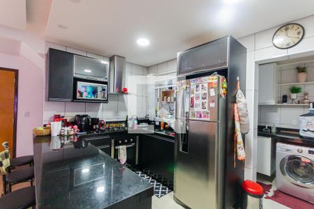 Apartamento à venda com 69m², 2 quartos e 2 vagasCozinha