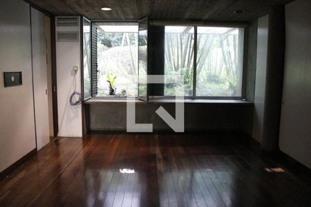 Suíte 1 de casa à venda com 3 quartos, 976m² em Cidade Jardim, São Paulo