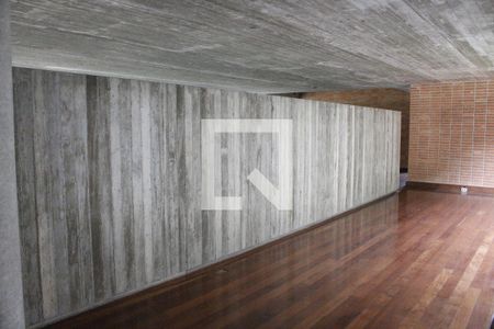 Sala 1 de casa à venda com 3 quartos, 976m² em Cidade Jardim, São Paulo