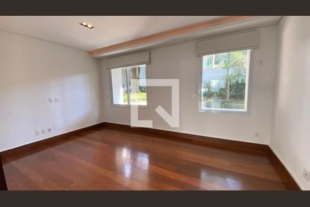 Casa de Condomínio à venda com 4 quartos, 931m² em Jardim Petropolis, São Paulo