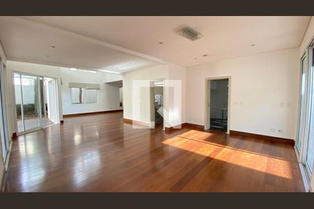 Casa de Condomínio à venda com 4 quartos, 931m² em Jardim Petropolis, São Paulo