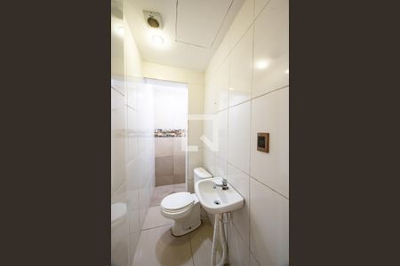 Banheiro Social de casa de condomínio para alugar com 1 quarto, 40m² em Americanópolis, São Paulo