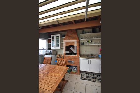 Apartamento à venda com 180m², 3 quartos e 2 vagasChurrasqueira