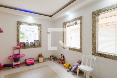 Apartamento à venda com 180m², 3 quartos e 2 vagasBrinquedoteca