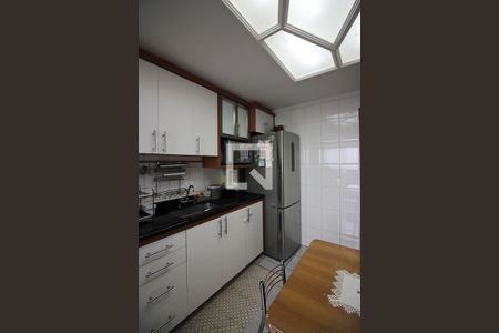 Apartamento à venda com 180m², 3 quartos e 2 vagasCozinha