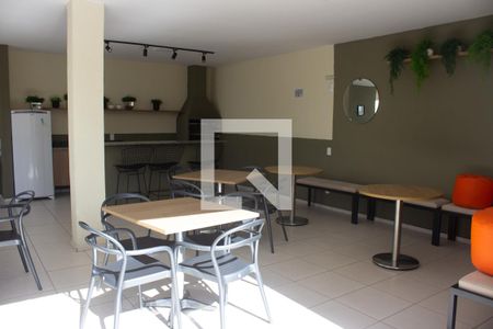 Apartamento para alugar com 42m², 2 quartos e 1 vagaÁrea comum - Salão de festas