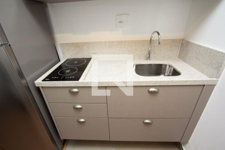 Sala/Cozinha de apartamento para alugar com 1 quarto, 26m² em Vila Nova Conceição, São Paulo