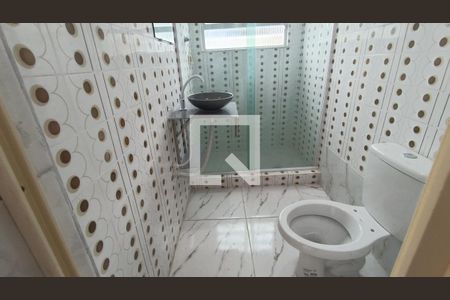 Banheiro de apartamento para alugar com 1 quarto, 50m² em Parque Pauliceia, Duque de Caxias
