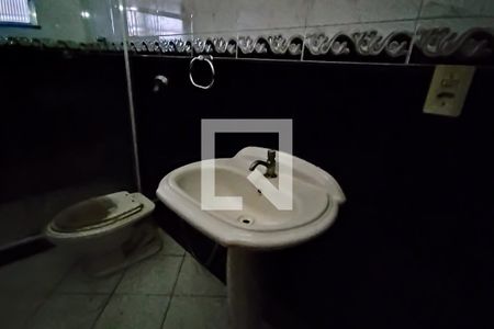 banheiro de casa para alugar com 2 quartos, 75m² em Curicica, Rio de Janeiro