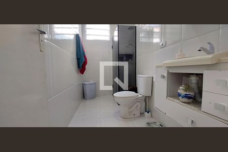 Banheiro Quarto 1 suíte de casa à venda com 3 quartos, 320m² em Vila Valparaiso, Santo André
