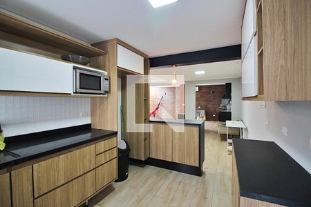 Casa de condomínio para alugar com 232m², 3 quartos e 2 vagasCozinha