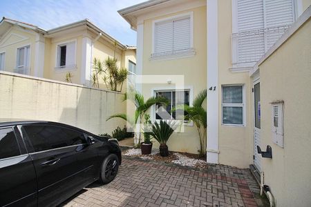 Casa de condomínio para alugar com 232m², 3 quartos e 2 vagasGaragem