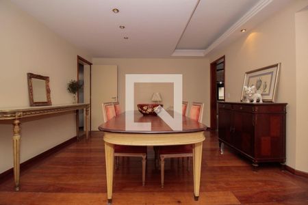 Sala de apartamento para alugar com 3 quartos, 157m² em Jardins, São Paulo