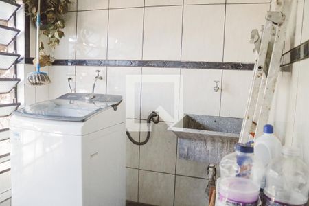 Casa à venda com 150m², 3 quartos e 3 vagasÁrea de Serviço