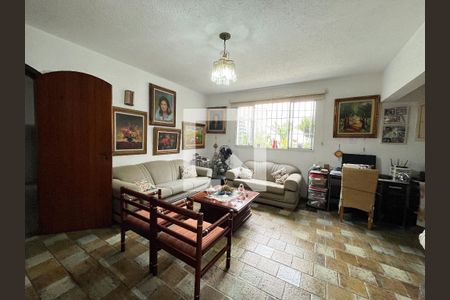 Sala de casa à venda com 4 quartos, 120m² em Vila Alexandria, São Paulo