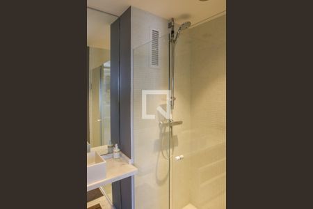 Apartamento para alugar com 70m², 1 quarto e 1 vaga Apartamento para alugar com 70m², 1 quarto e 1 vagaBanheiro