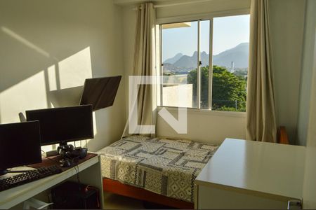 Quarto 1 de apartamento à venda com 2 quartos, 55m² em Taquara, Rio de Janeiro