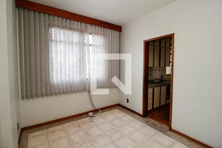 Apartamento à venda com 3 quartos, 98m² em Grajaú, Belo Horizonte