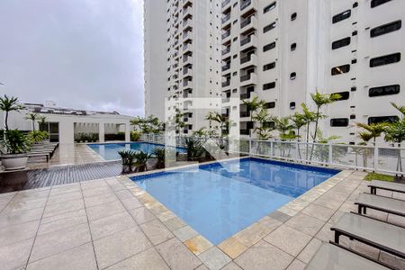 Apartamento à venda com 112m², 3 quartos e 2 vagasÁrea comum - Piscina