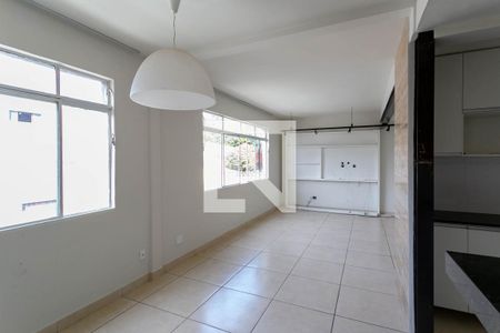 Apartamento à venda com 2 quartos, 75m² em Calafate, Belo Horizonte