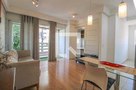 Sala de kitnet/studio para alugar com 1 quarto, 42m² em Cambuí, Campinas