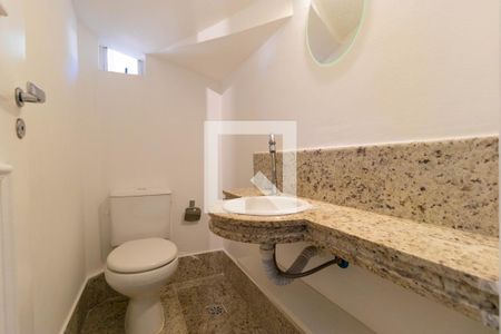 Lavabo de casa de condomínio para alugar com 3 quartos, 142m² em Jardim Santa Genebra, Campinas