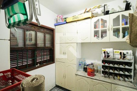 Casa à venda com 183m², 3 quartos e 3 vagasQuarto de Serviço