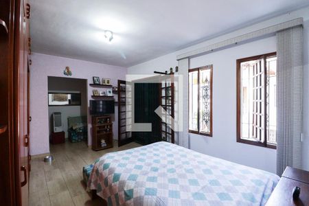 Casa à venda com 183m², 3 quartos e 3 vagasSuíte