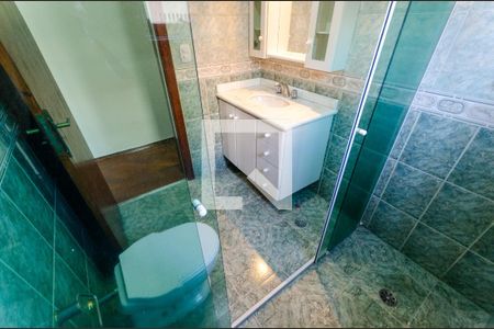 Casa à venda com 215m², 4 quartos e 5 vagasBanheiro