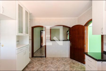 Casa à venda com 215m², 4 quartos e 5 vagasCozinha