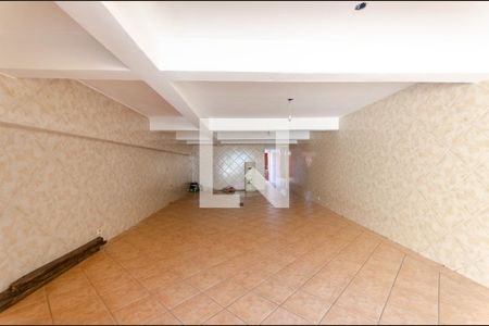 Casa à venda com 215m², 4 quartos e 5 vagasGaragem